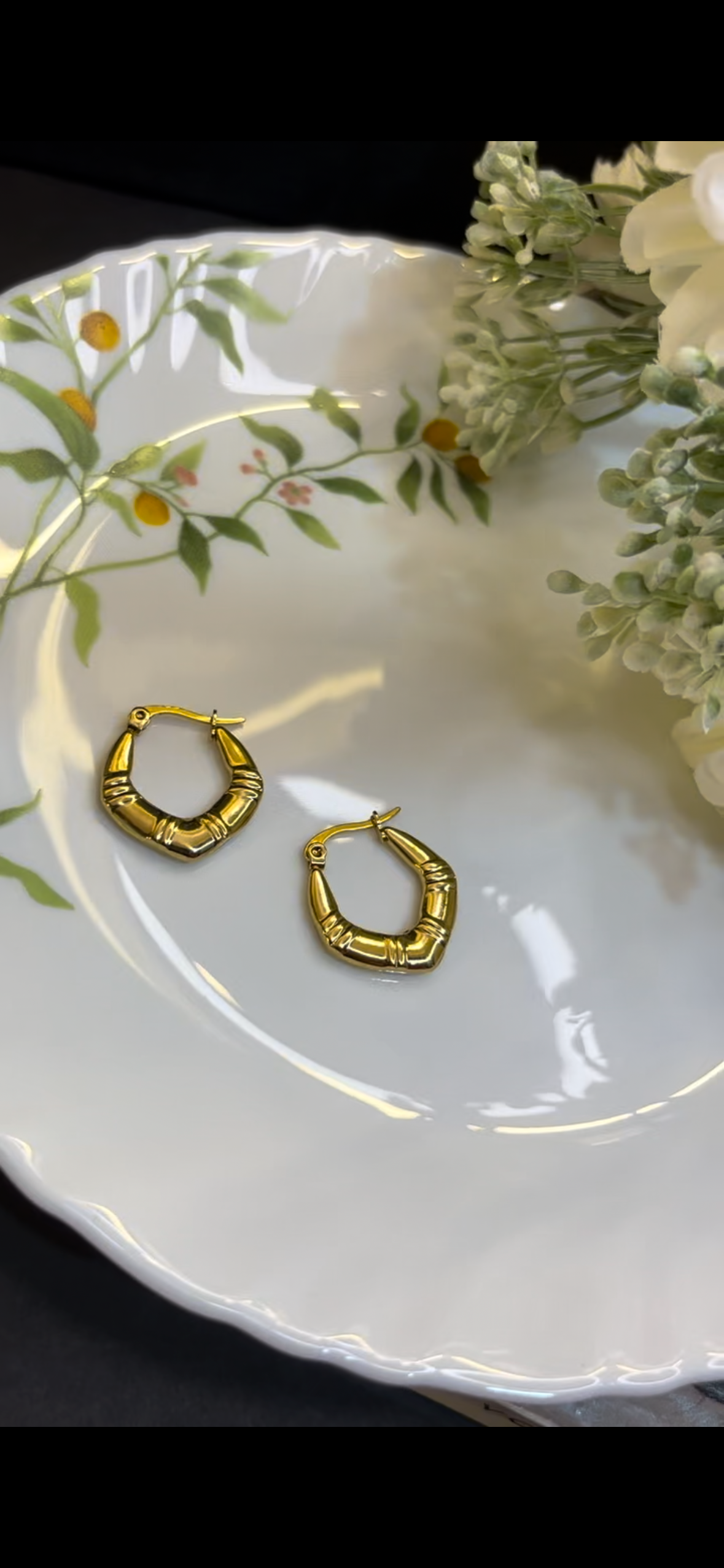 Heart shape hoops