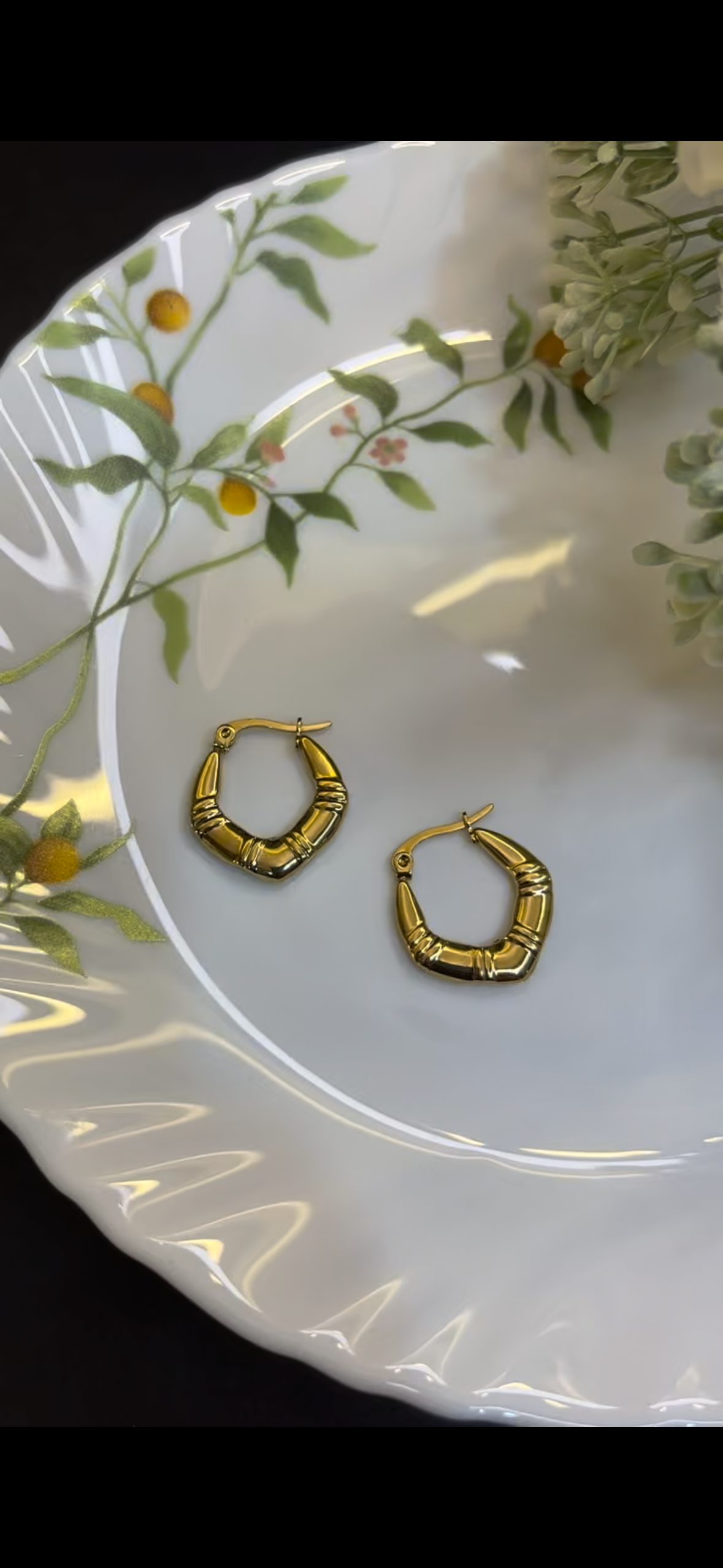 Heart shape hoops