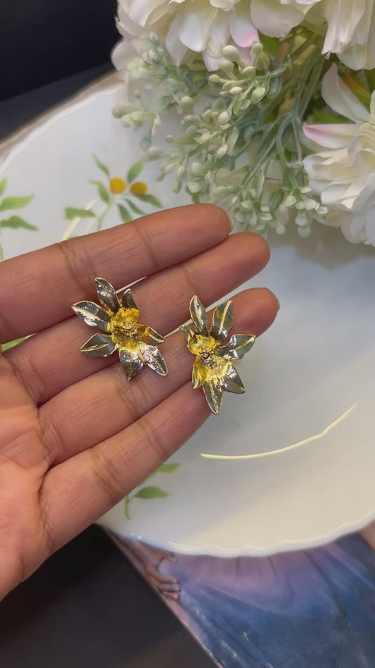 Flower-shaped Earring